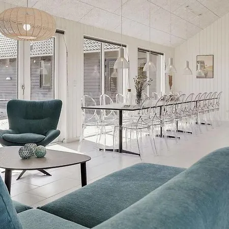 Sleeps 24 Pool Wifi Keldbylille